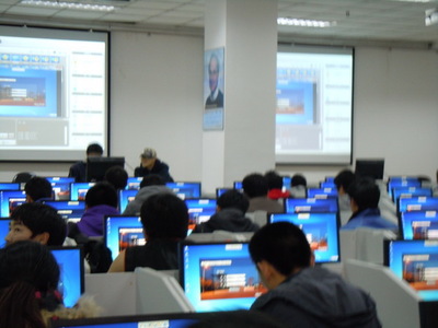 軟件學(xué)院成功舉辦軟件基礎(chǔ)知識(shí)競(jìng)賽，夯實(shí)基礎(chǔ)軟件服務(wù)根基